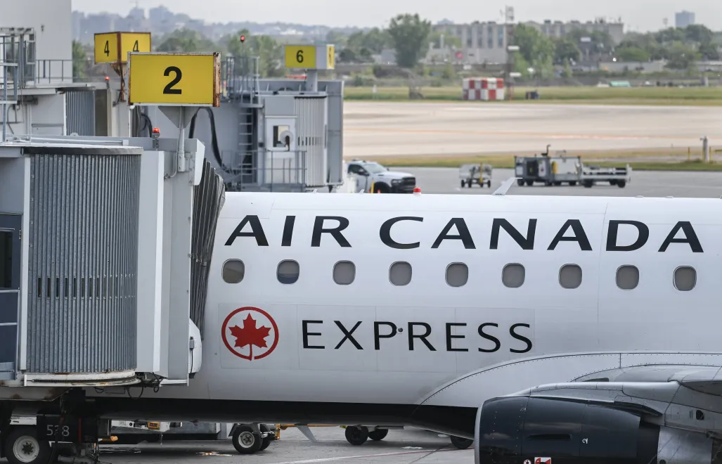 Samolot linii Air Canada, fot. PAP/EPA/GRAHAM HUGHES