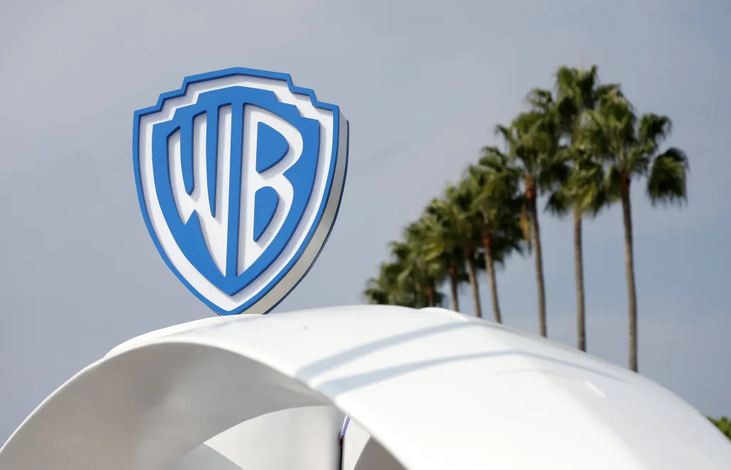Logo Warner Bros Fot. PAP/EPA/SEBASTIEN NOGIER