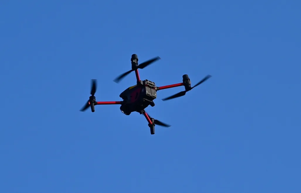 Dron, zdjęcie ilustracyjne. Fot. PAP/Marcin Bielecki