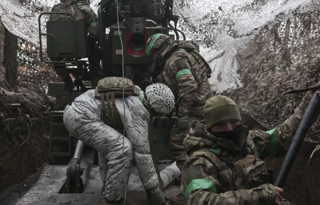 Ukraińscy żołnierze w Donbasie. Fot. PAP/EPA/OLEG MOVCHANIUK