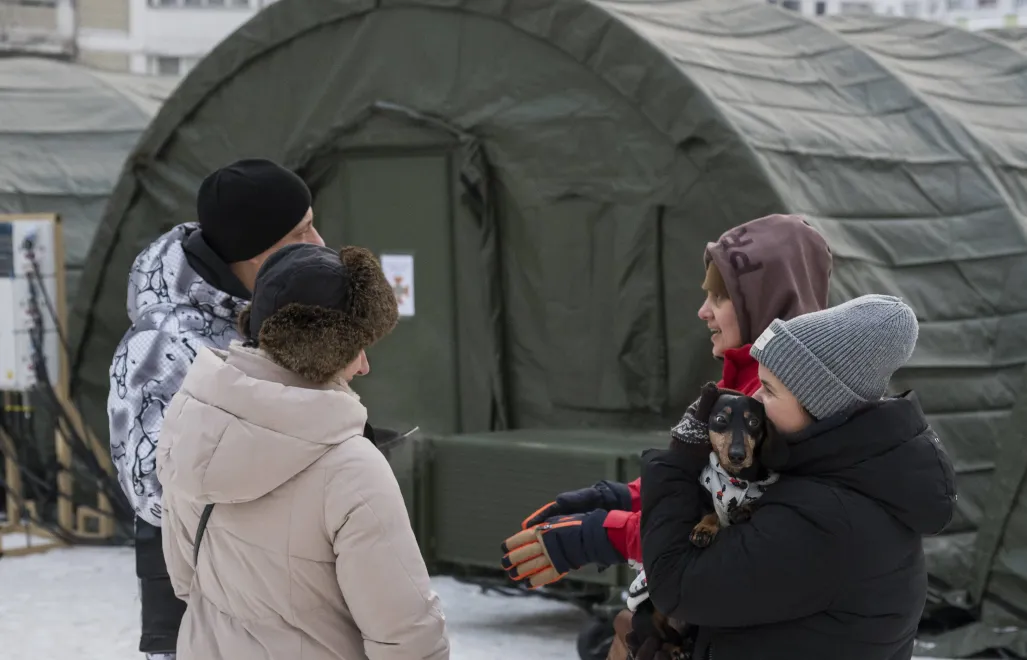 Украина. Жители Киева. Fot. PAP/EPA/MAXYM MARUSENKO