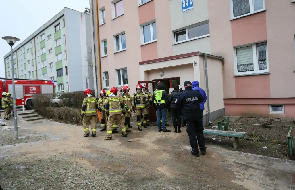 Wybuch i pożar w bloku w Gorzowie Wielkopolskim. Fot. PAP/Lech Muszyński