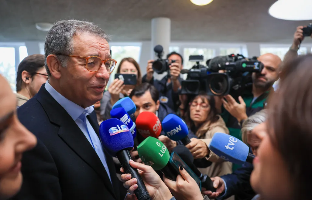 Polityk Partii Socjalistycznej Antonio Jose Seguro. Fot. PAP/EPA/JOSE COELHO