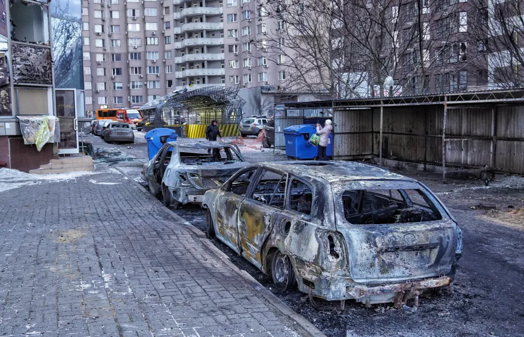 Руйнування, спричинені атакою російського безпілотника в Одесі. Fot. PAP/Alena Solomonova