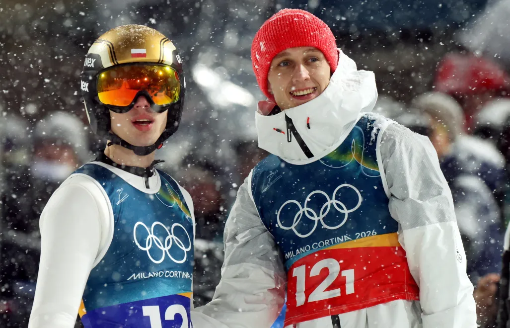 Kacper Tomasiak i Paweł Wąsek. Fot. PAP/Grzegorz Momot