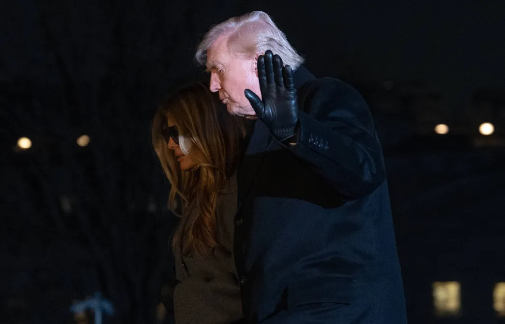 W momencie incydentu prezydent oraz jego żona Melania Trump przebywali w Białym Domu. Fot. PAP/EPA/	Aaron Schwartz / POOL