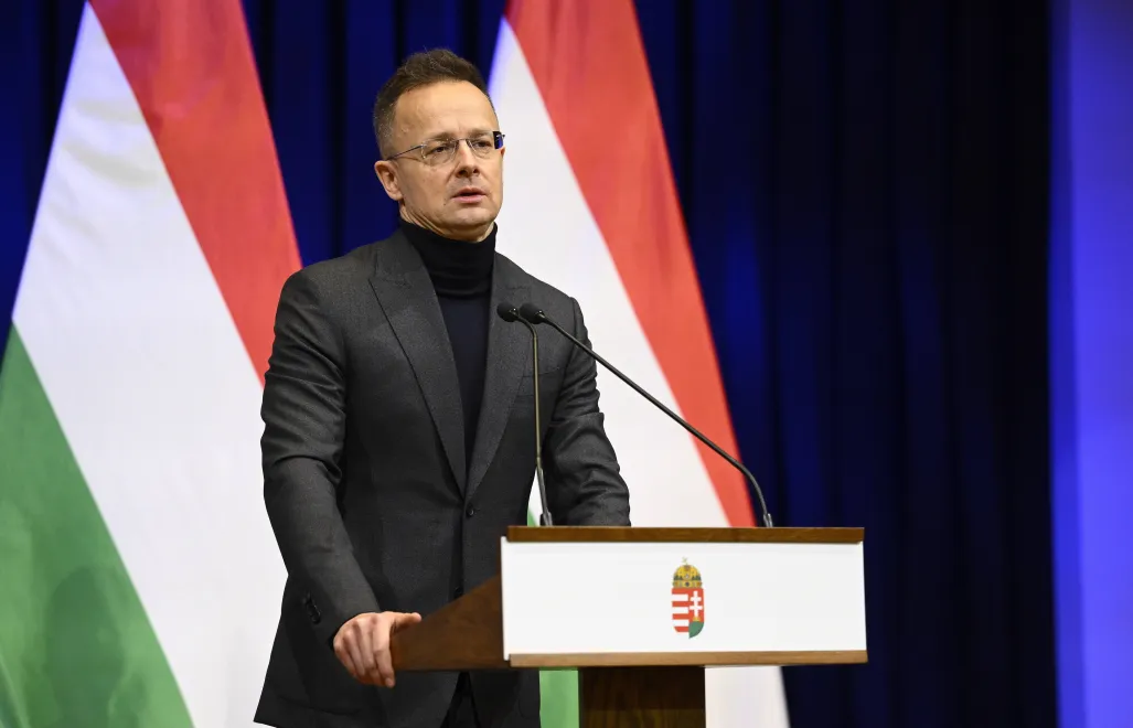 Szef węgierskiego MSZ Peter Szijjarto. Fot. PAP/EPA/BOGLARKA BODNAR