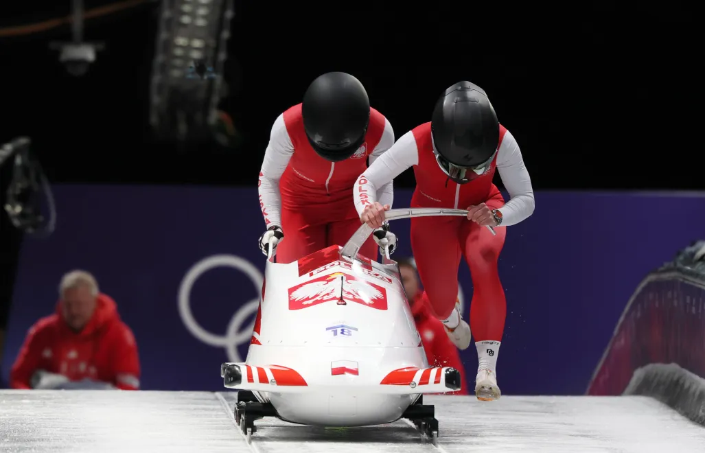Klaudia Adamek i Linda Weiszewski. Fot. PAP/EPA/ANDREA SOLERO