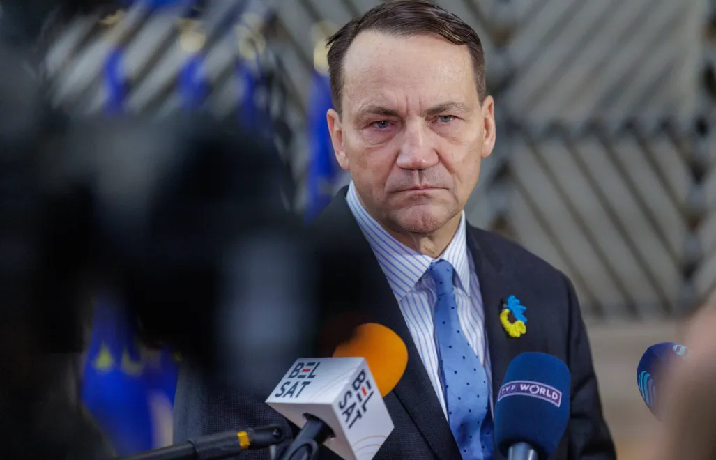 Radosław Sikorski Fot. PAP/EPA/OLIVIER MATTHYS