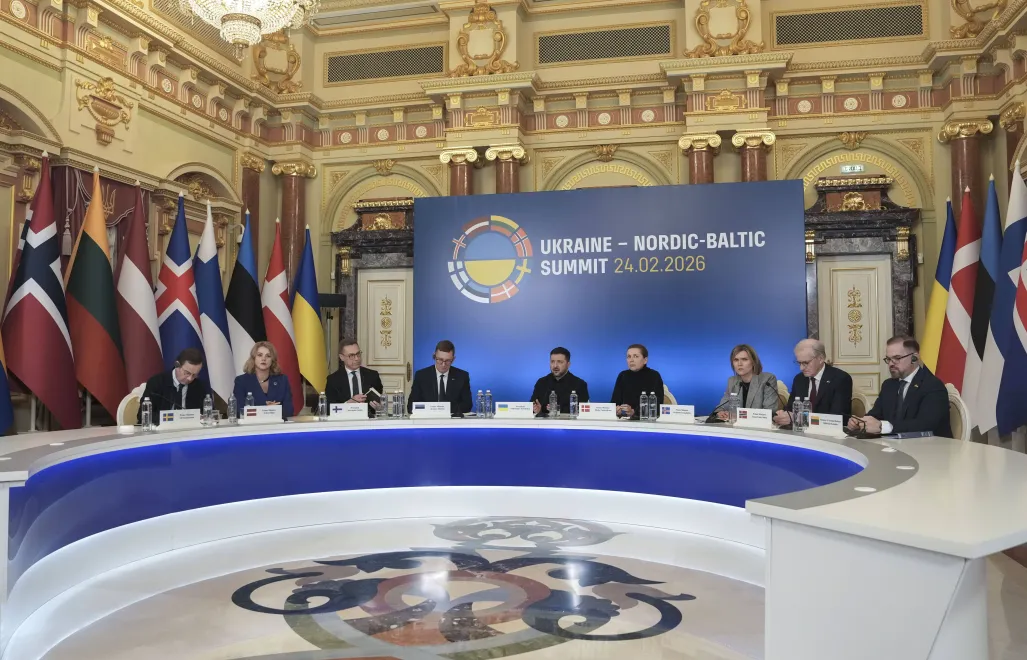 Лідери країн ЄС та президент України Володимир Зеленський беруть участь у саміті Україна–Нордичні та Балтійські країни. Київ, Україна. 24 лютого 2026 року. Fot. PAP/EPA/STRINGER