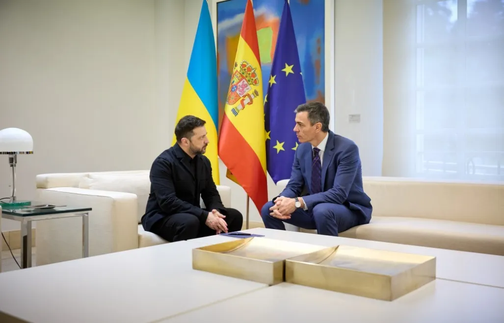 Президент Украины Владимир Зеленский (слева) и премьер-министр Испании Педро Санчес. Fot. https://www.president.gov.ua/