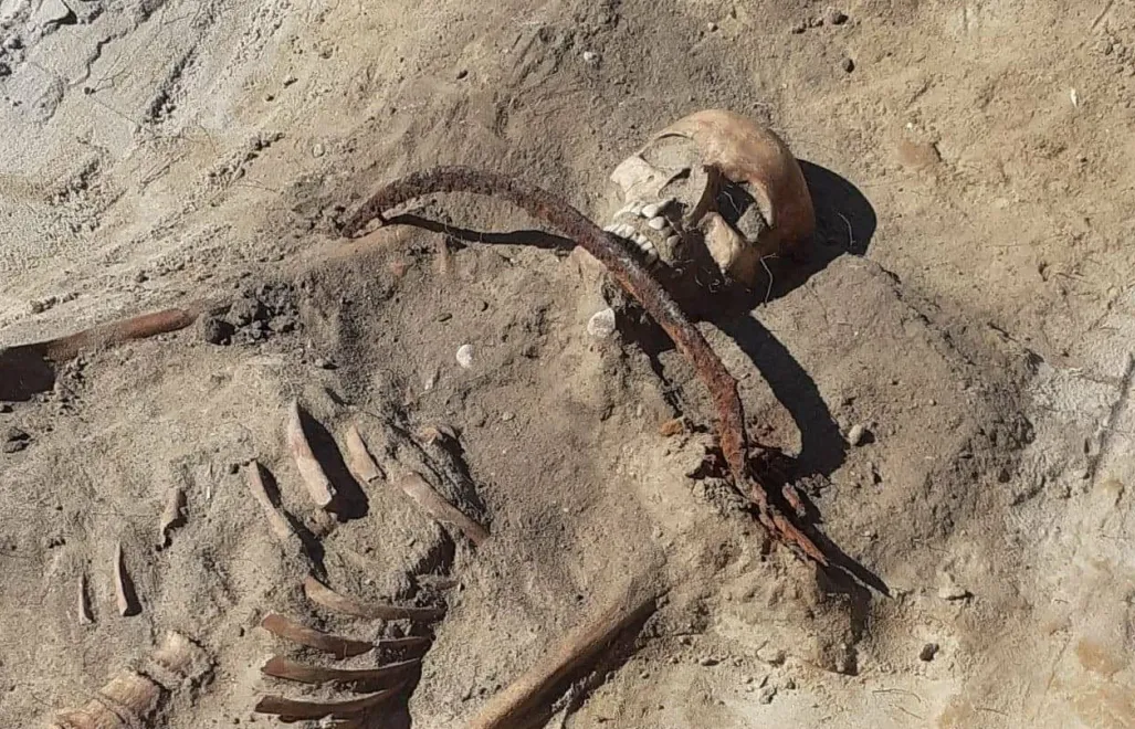 Jeden z pochówków w miejscowości Pień Fot. Facebook/Pień - badania archeologiczne