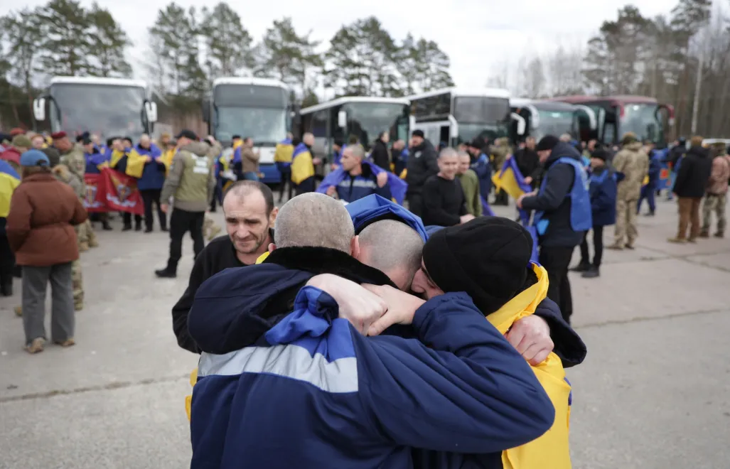 Фото з обміну військовополоненими. Fot. Facebook / Володимир Зеленський