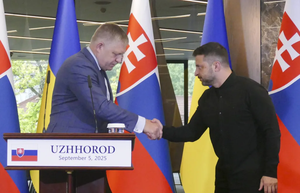 Robert Fico i Wołodymyr Zełenski Fot. PAP/EPA/STRINGER