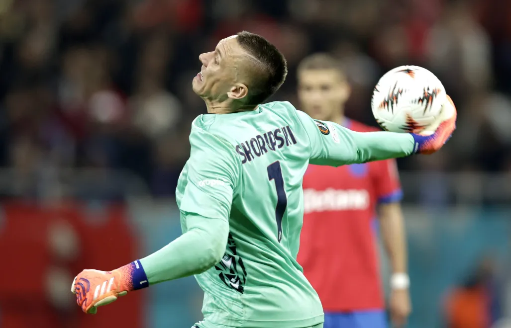 Łukasz Skorupski. Fot. PAP/EPA/ROBERT GHEMENT