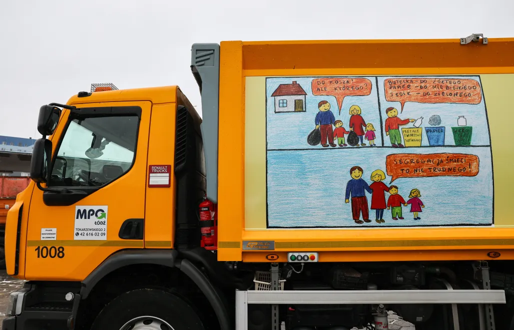 Śmieciarka Fot. PAP/Marian Zubrzycki