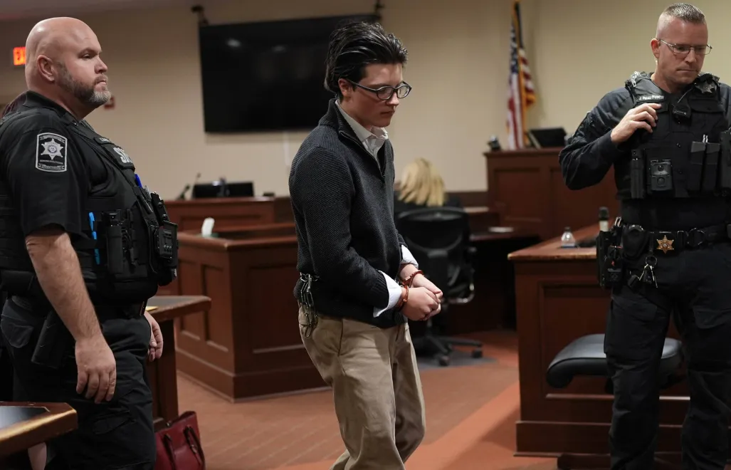 Colt Gray na sali sądowej. Fot. PAP/EPA/MIKE STEWART 