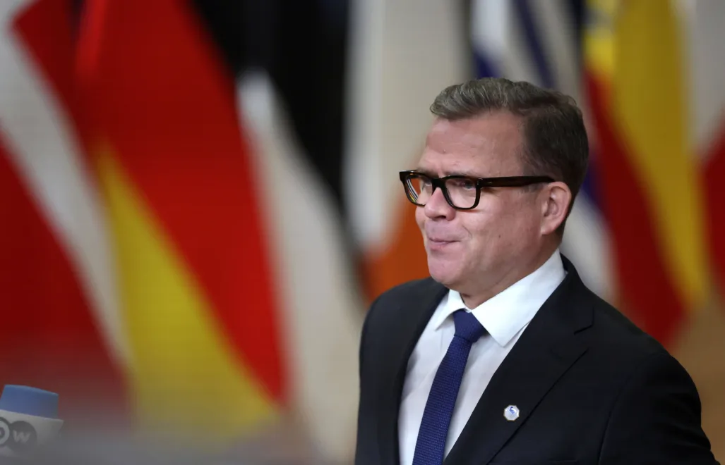 Premier Finlandii Petteri Orpo, fot. PAP/EPA/OLIVIER MATTHYS