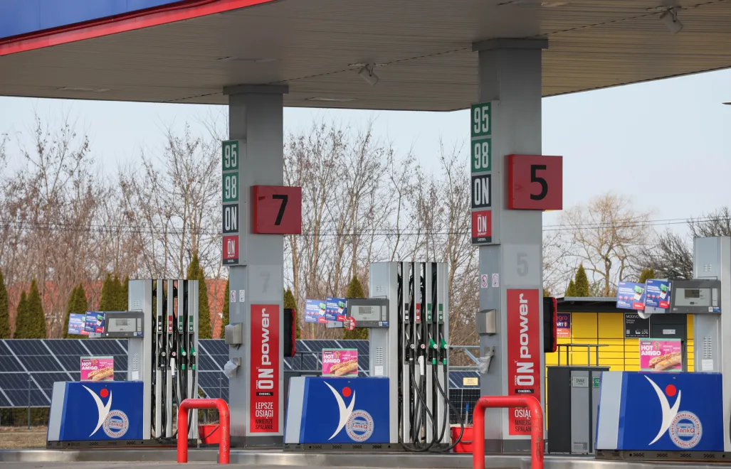 Stacja paliw Fot. PAP/Leszek Szymański