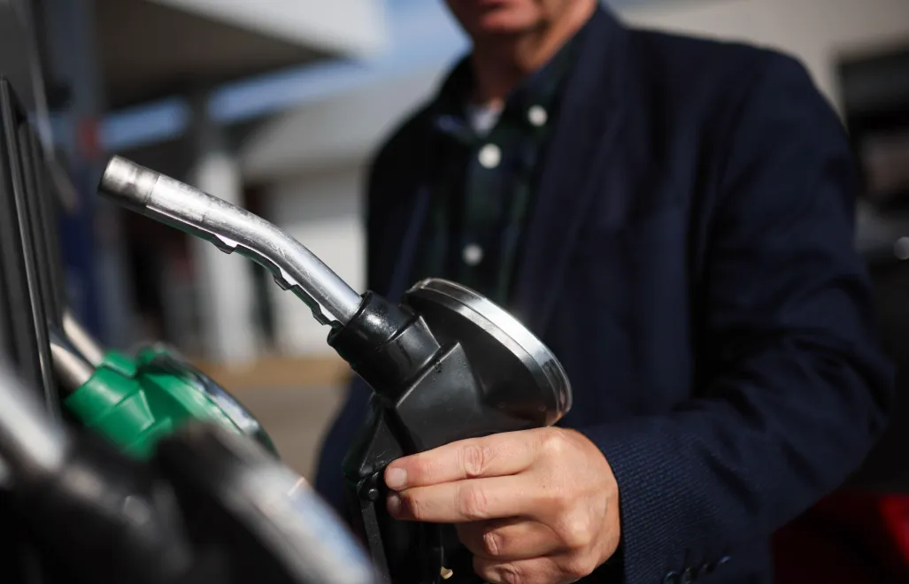 Stacja benzynowa. Fot. PAP/Leszek Szymański