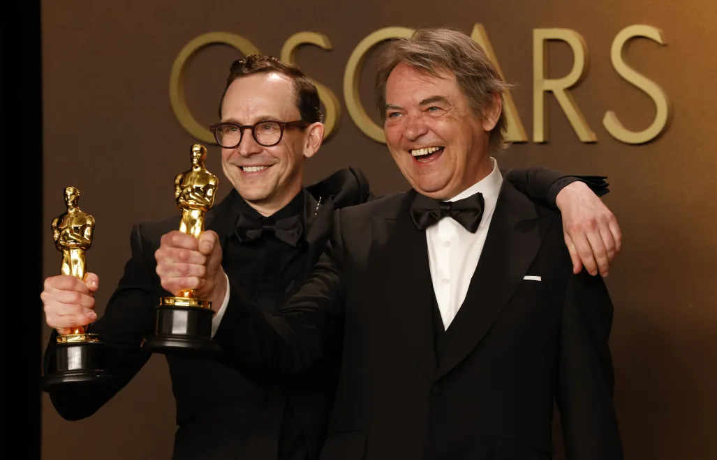 Od lewej: Chris Lavis i Maciek Szczerbowski. Fot. PAP/EPA/JILL CONNELLY