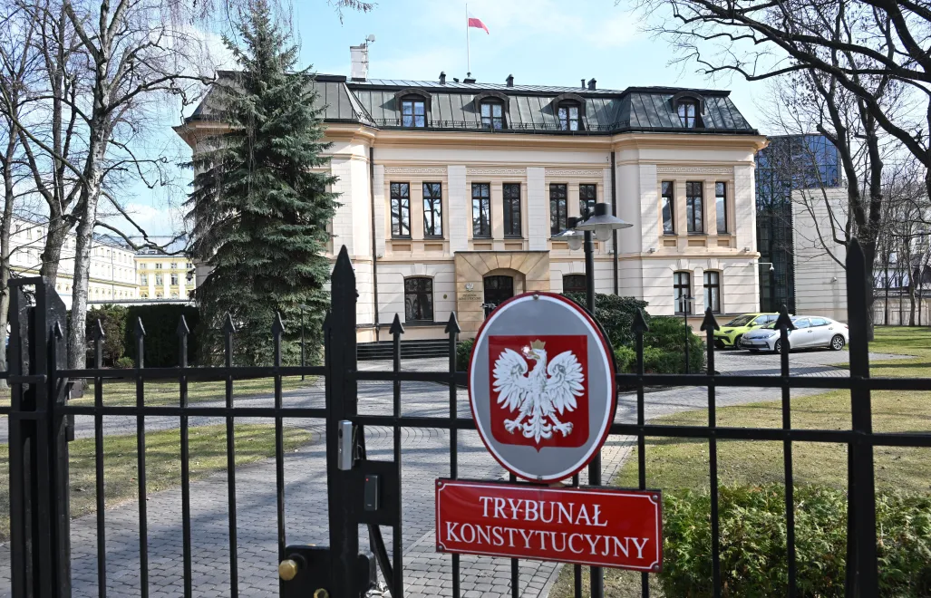 Siedziba Trybunału Konstytucyjnego w Warszawie, fot. PAP/Radek Pietruszka