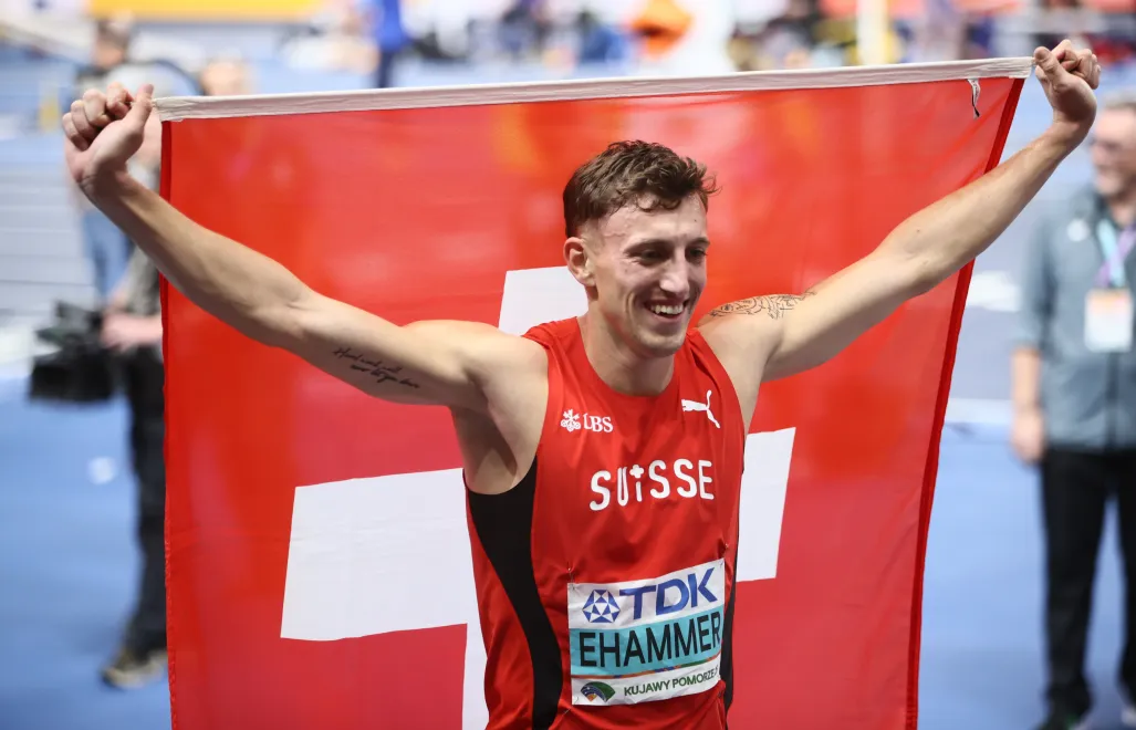 Simon Ehammer cieszy się z wygranej w siedmioboju Fot. PAP/Leszek Szymański