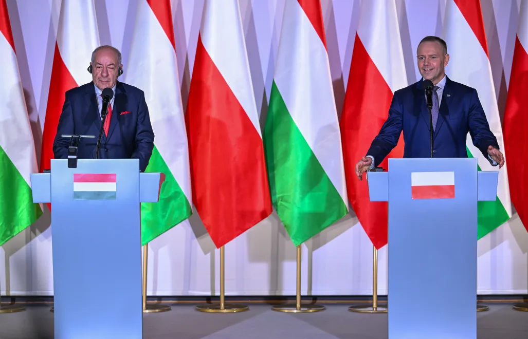 Президент Угорщини Тамаш Шуйок та президент Польщі Кароль Навроцький. Fot. PAP/Darek Delmanowicz