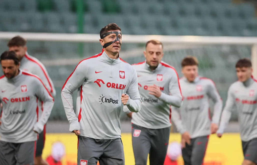 Zawodnicy reprezentacji Polski w piłce nożnej. Fot. PAP/Leszek Szymański