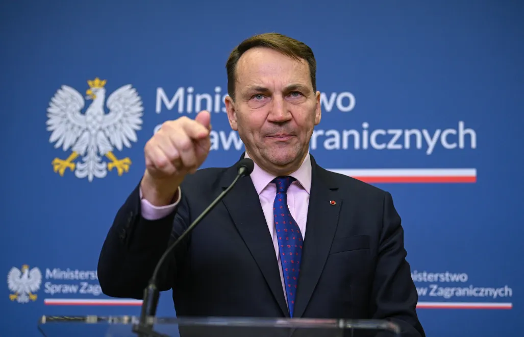 Wicepremier, minister spraw zagranicznych Radosław Sikorski. Fot. PAP/Marcin Obara