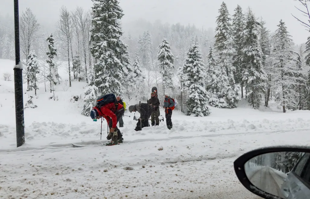  Intensywne opady śniegu w Zakopanem, fot. PAP/Józef Niedziałek