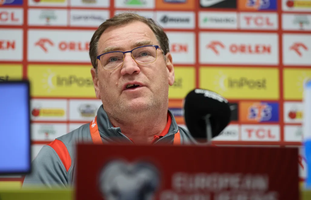 Trener piłkarskiej reprezentacji Polski Jan Urban, fot. PAP/Leszek Szymański