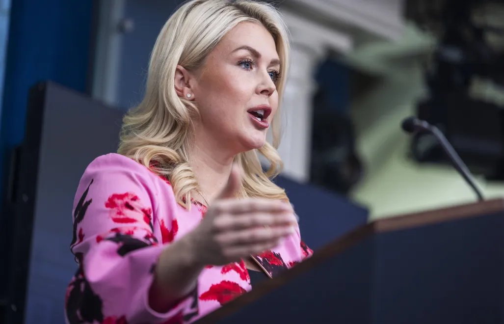 Rzeczniczka Białego Domu Karoline Leavitt. Fot. PAP/EPA/JIM LO SCALZO