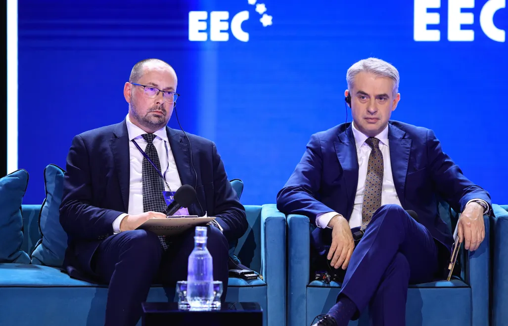 Dyrektor generalny Polskiej Agencji Prasowej Marek Błoński (L) i wicepremier, minister cyfryzacji Krzysztof Gawkowski (P) Fot. PAP/Jarek Praszkiewicz