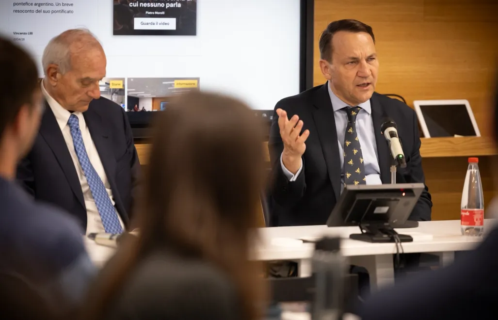 Радослав Сікорський (праворуч). Fot. X / @MSZ_RP