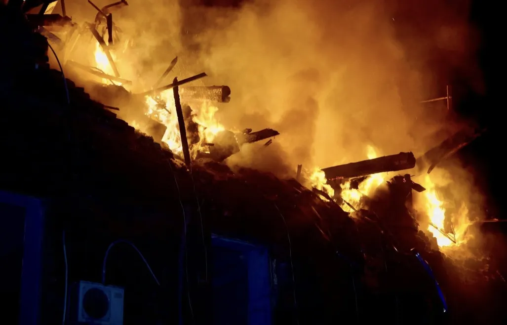 W nocy ze środy na czwartek rosyjskie wojsko wykorzystało 44 rakiety i 659 dronów w ataku przeprowadzonym na Ukrainę. Fot. FB/ДСНС України