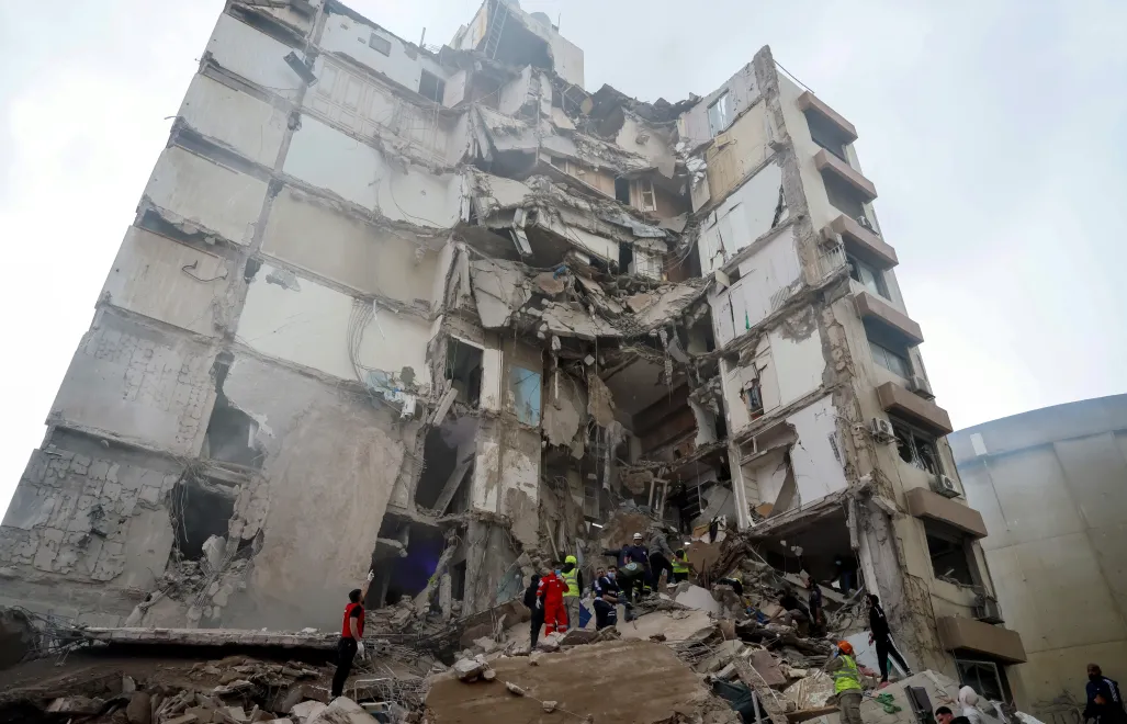 Zniszczenia po ataku na Liban. Fot. PAP/EPA/WAEL HAMZEH 