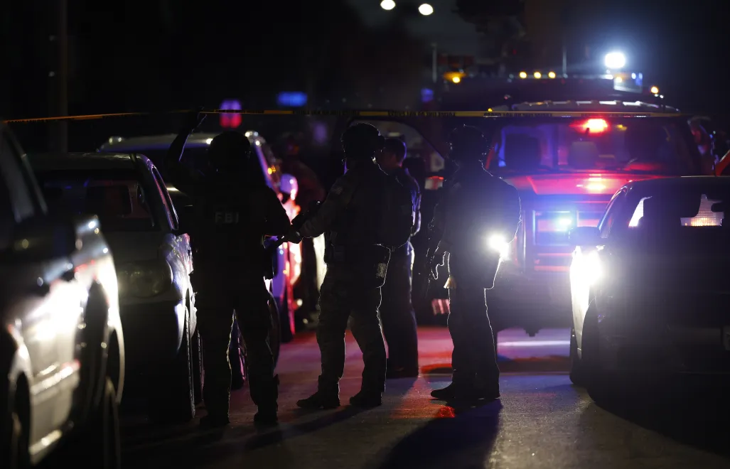 Klich: jest zbyt wcześnie, by mówić o motywach sprawcy. Fot. PAP/EPA/CHRIS TORRES