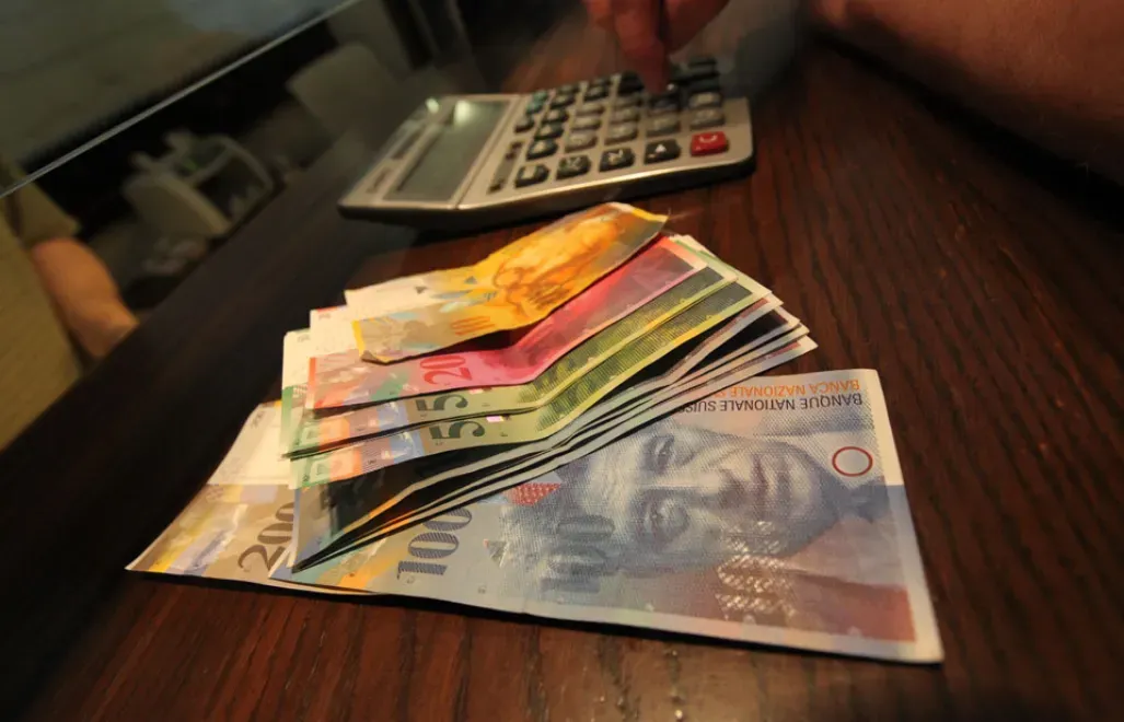 Franki szwajcarskie Fot. PAP/Grzegorz Michałowsk