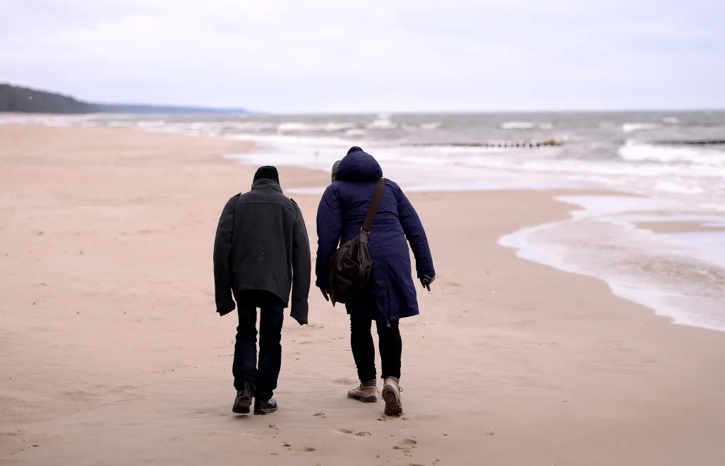 Silny wiatr nad morzem. Fot PAP/Marcin Bielecki