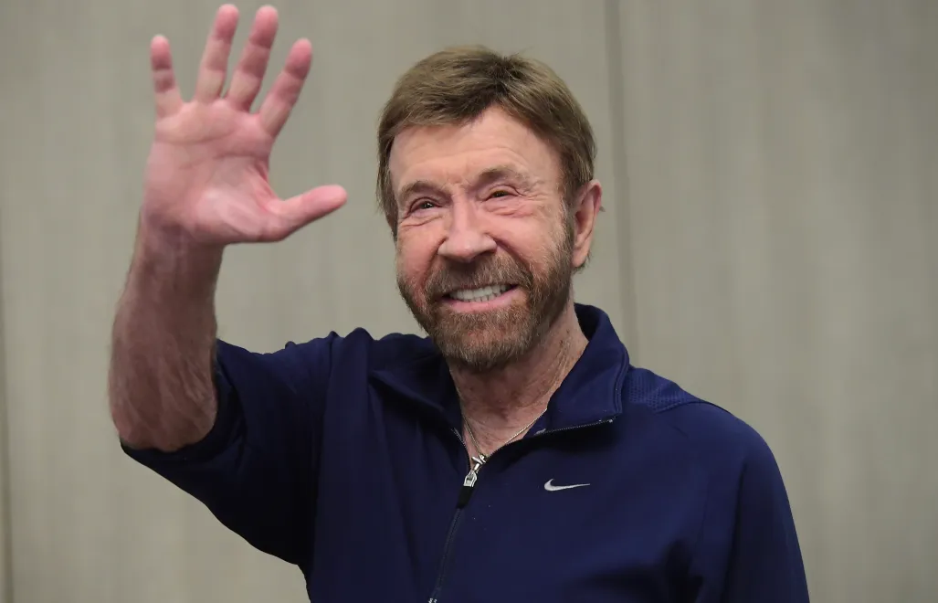 Chuck Norris. Fot. EPA/Tamas Kovacs