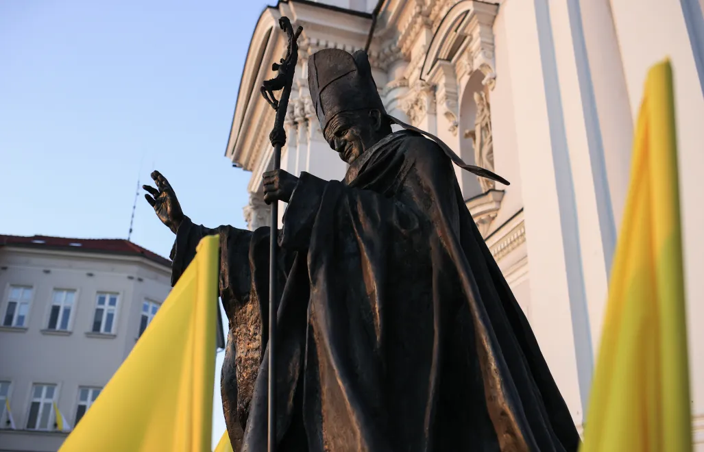 Pomnik papieski w Wadowicach, zdjęcie ilustracyjne, fot. PAP/Jarek Praszkiewicz