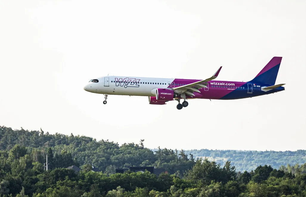 Samoloty przewoźnika Wizz Air. Fot. PAP/Art Service