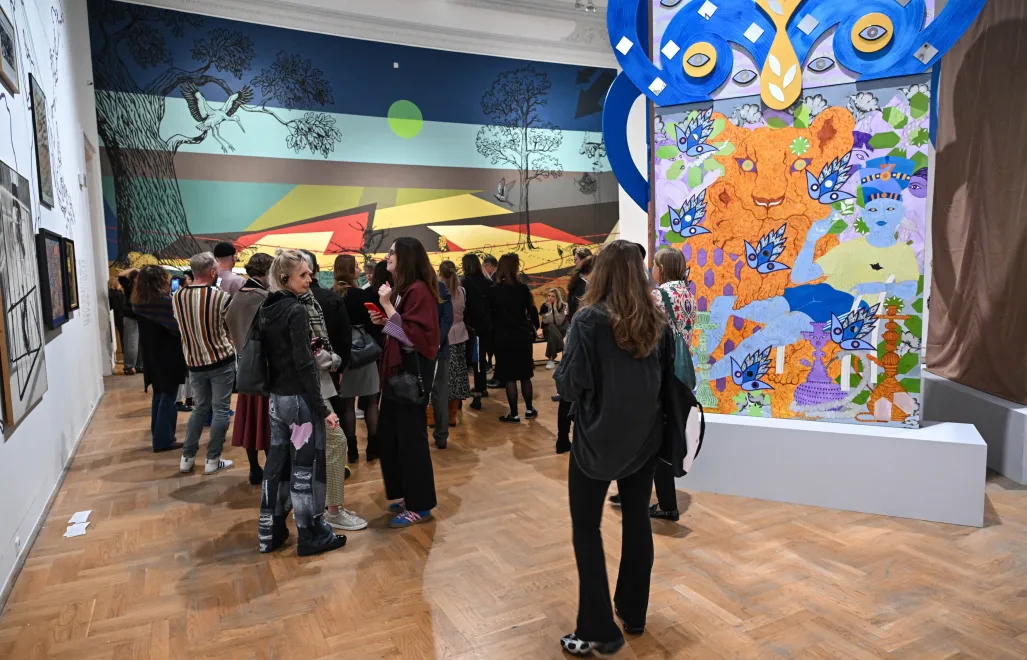 Pokaz prasowy wystawy „O czym wspólnie marzymy? Globalne związki - porzucone przyjaźnie” w Narodowej Galerii Sztuki Zachęta w Warszawie. Fot. PAP/Radek Pietruszka