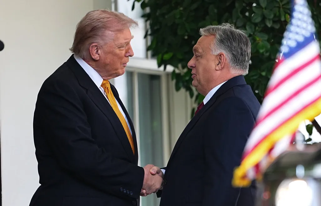 Donald Trump, Viktor Orban. Fot. PAP/ EPA/AARON SCHWARTZ