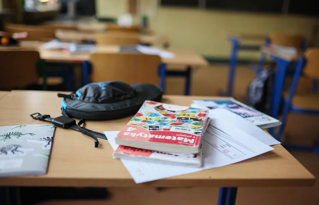 Ławka szkolna. Fot. PAP/Leszek Szymański