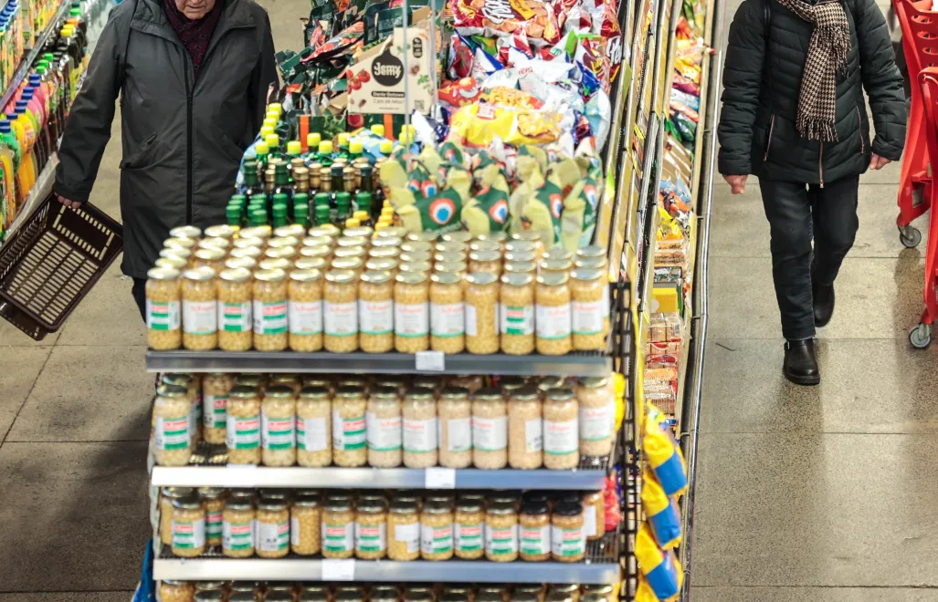 Zakupy Fot. PAP/Szymon Pulcyn