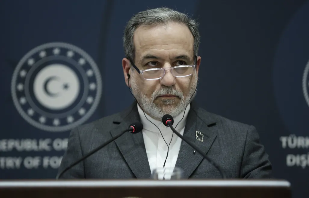 Minister spraw zagranicznych Iranu Abbas Aragczi . Fot. EPA/ERDEM SAHIN