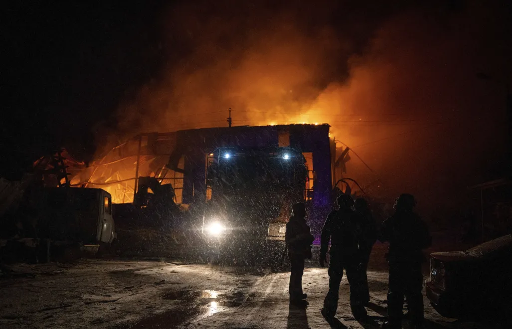 Odłamki przechwyconego pocisku zraniły 12 osób w rejonie Al-Adżban. Fot. PAP/EPA/	TOMMASO FUMAGALLI (zdjęcie ilustracyjne)