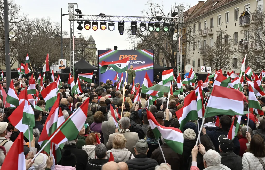 Предвыборный митинг в Венгрии. Fot. PAP/EPA/Zoltan Mathe